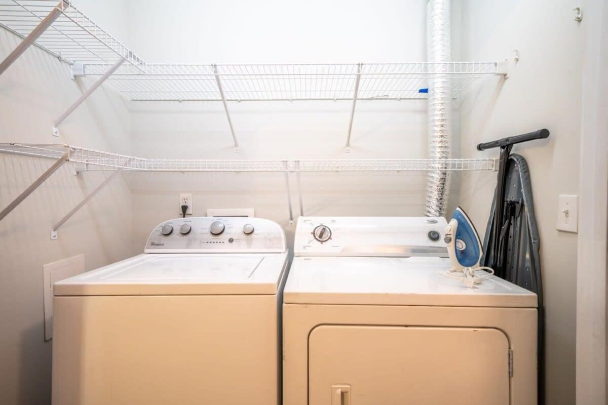 Apartment Cozysuites Music Row Stylish 2br-free Parking 59