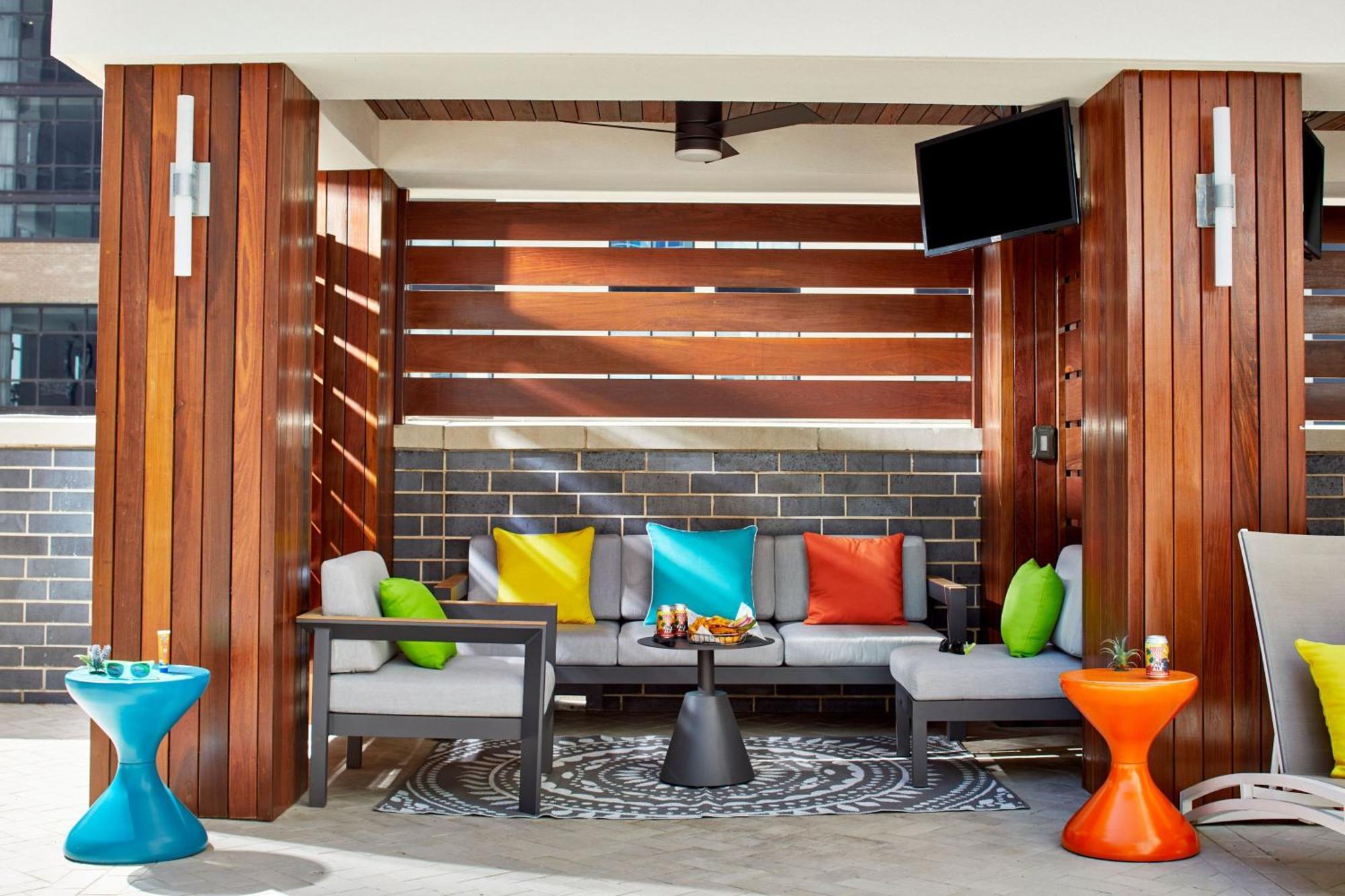 Springhill By Marriott Downtown/convention Center Nashville