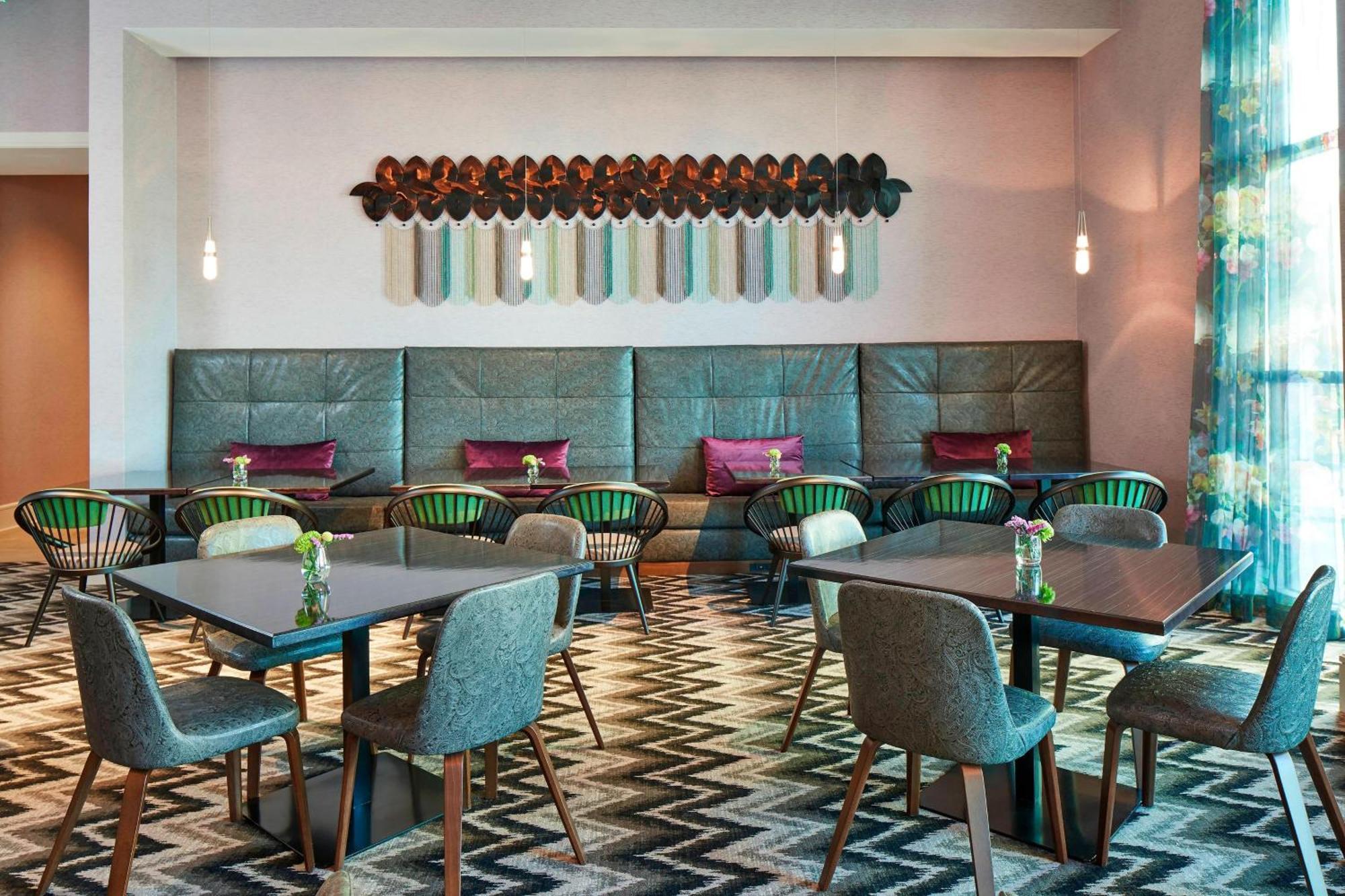 Springhill By Marriott Downtown/convention Center Hotel