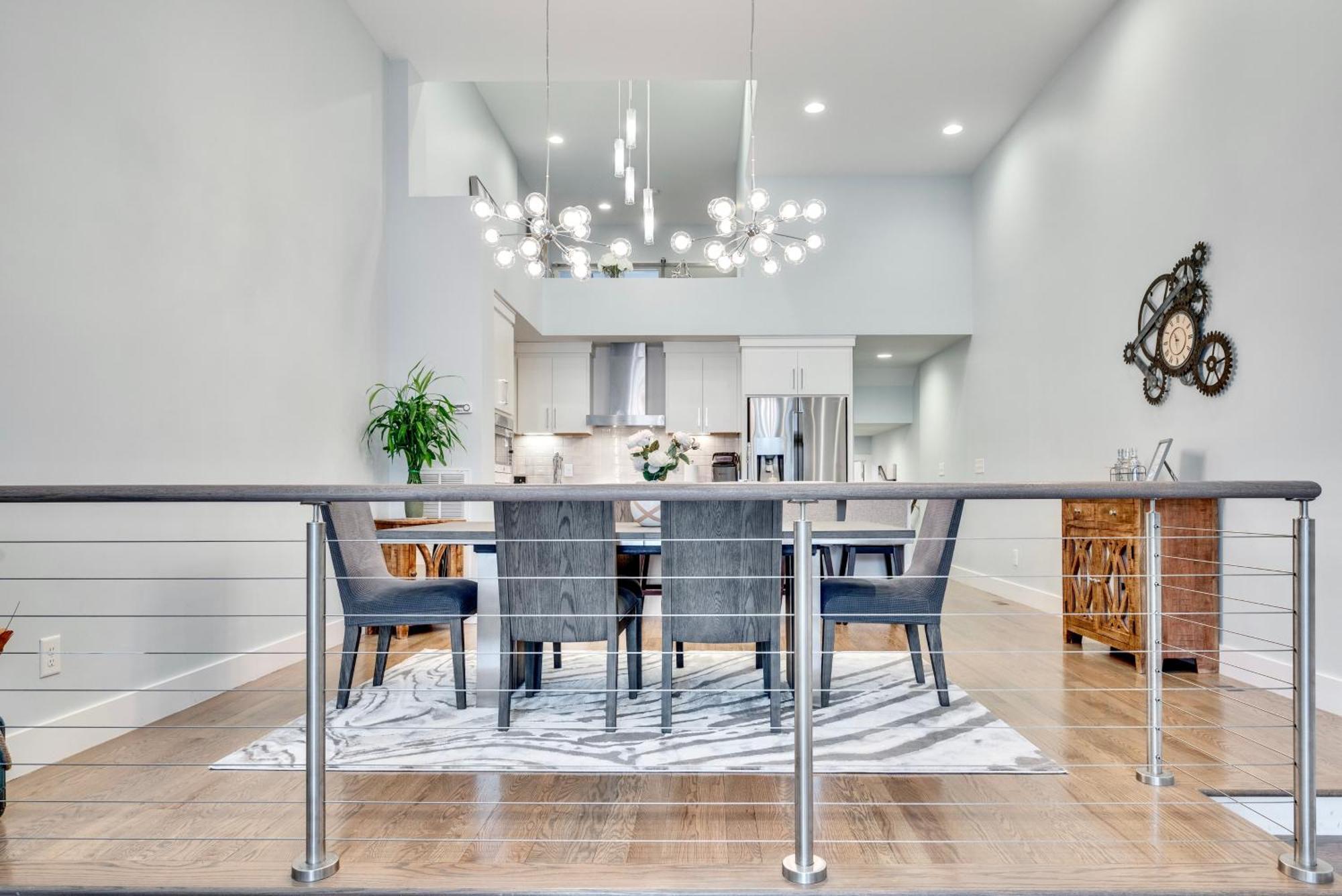 Modern - Mins To Broadway *