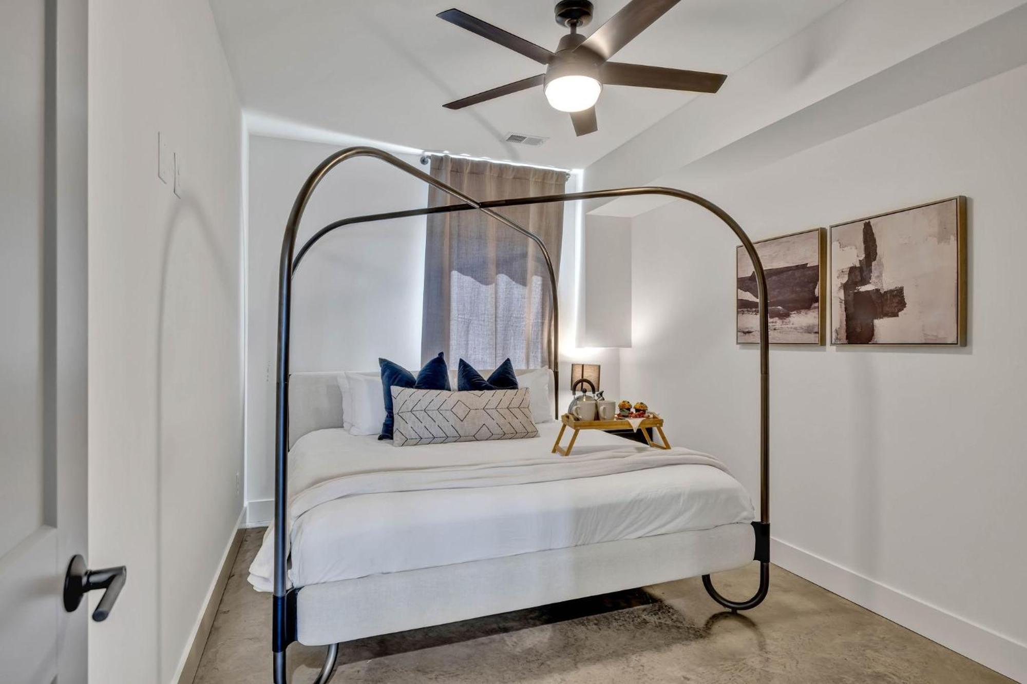 Euphony - Designer Furnishings - 5 Mins To Broadway