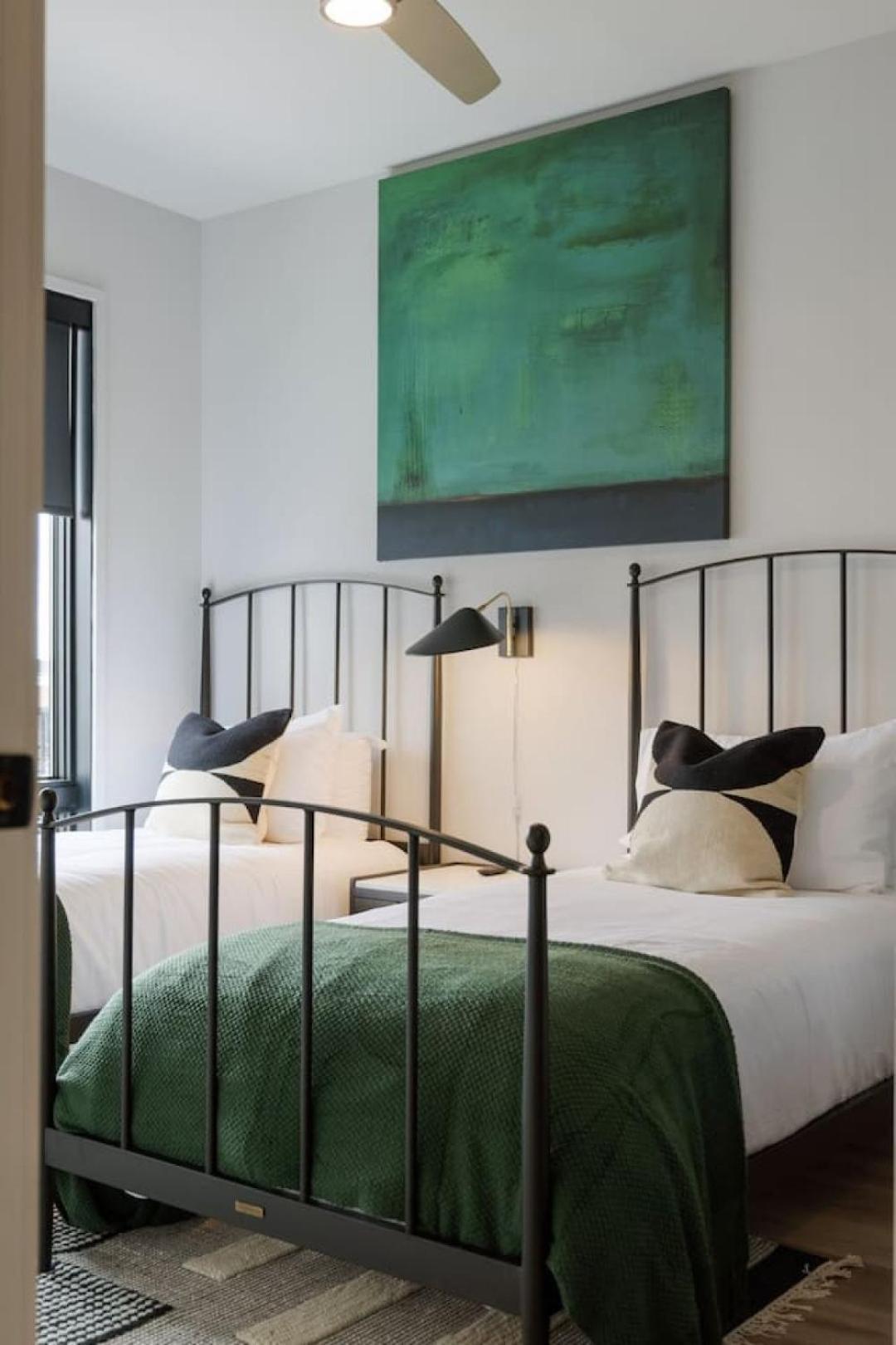 Walk To Nightlife, Vanderbilt, Minutes To Broadway Holiday home