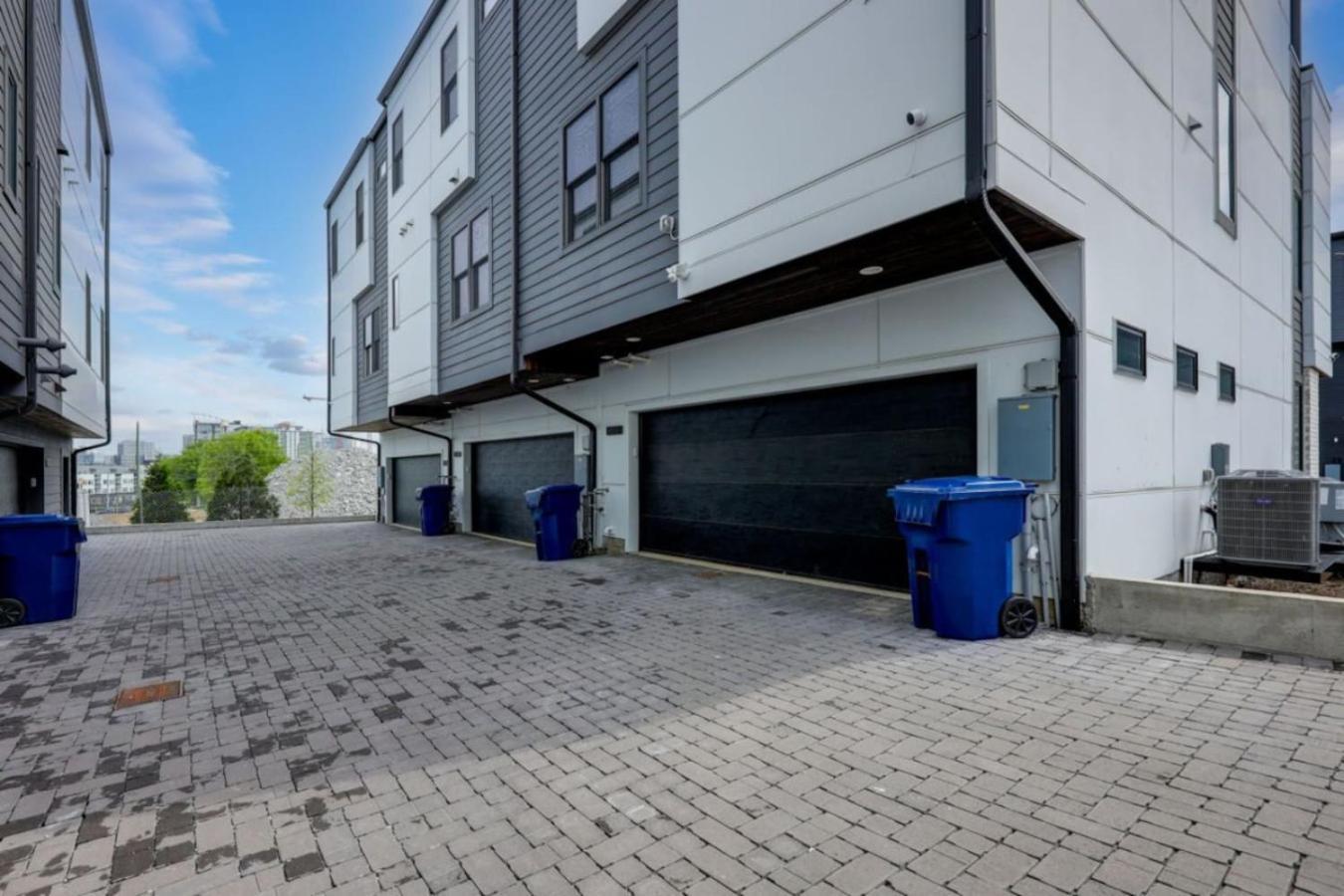 Holiday home Blue Dreams 4 Bedroom 4.5 Bath With Rooftop Lounge