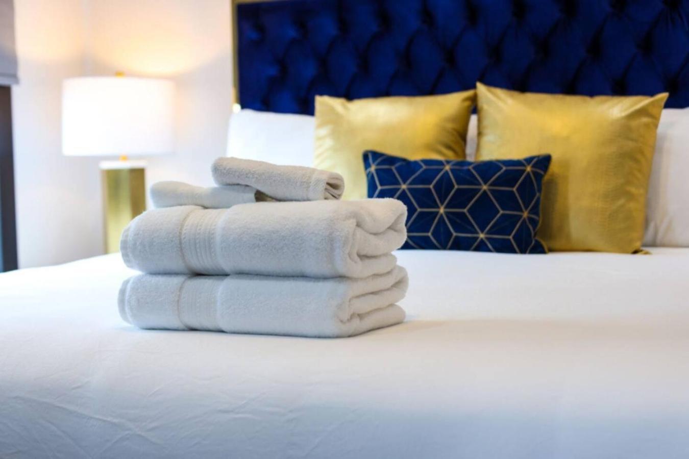 Blue Dreams 4 Bedroom 4.5 Bath With Rooftop Lounge Nashville