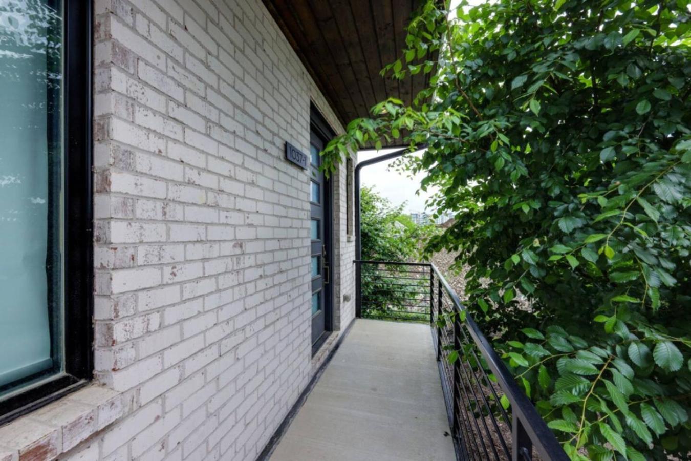 Blue Dreams 4 Bedroom 4.5 Bath With Rooftop Lounge Holiday home