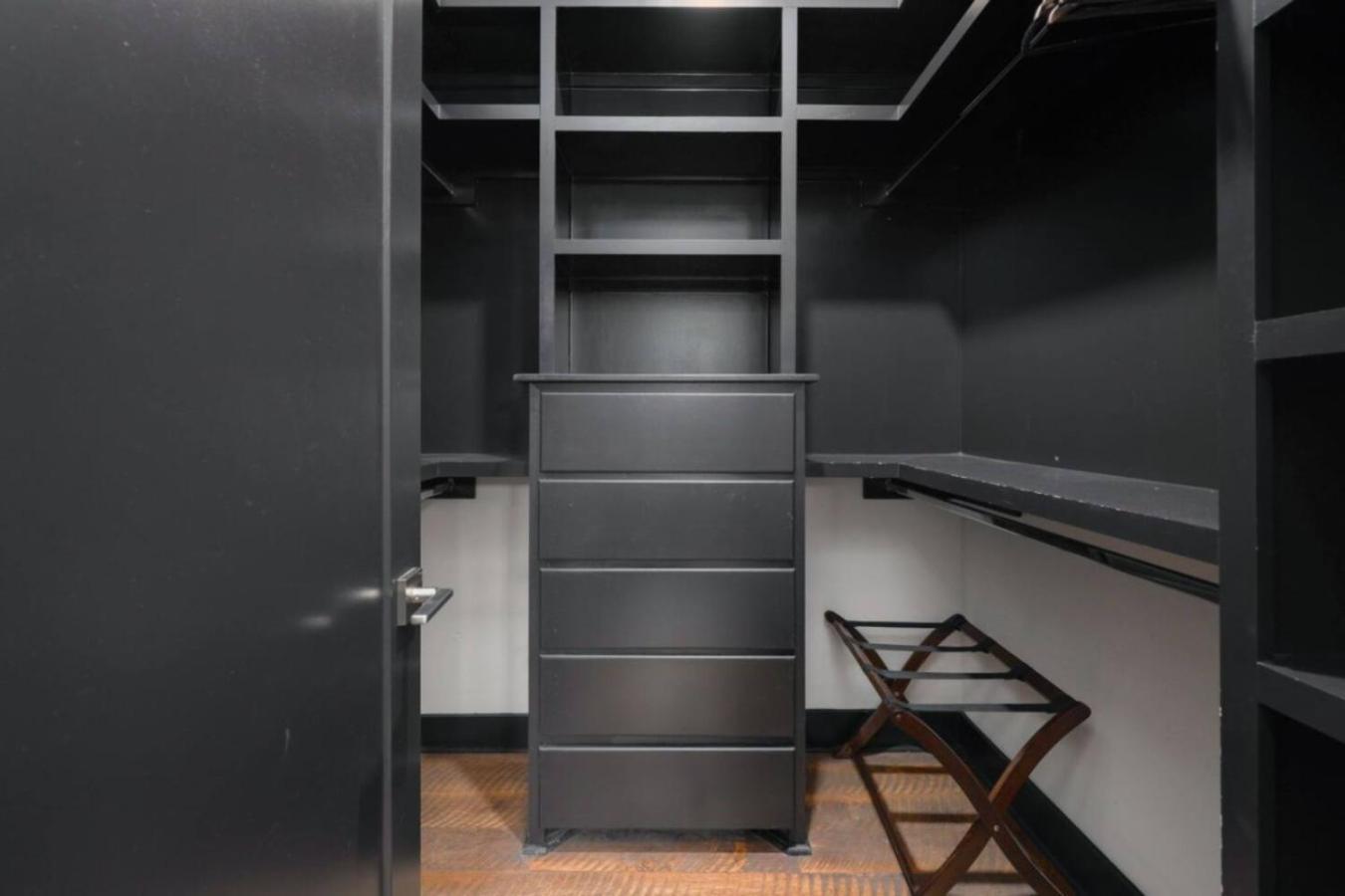 Blue Dreams 4 Bedroom 4.5 Bath With Rooftop Lounge Holiday home *