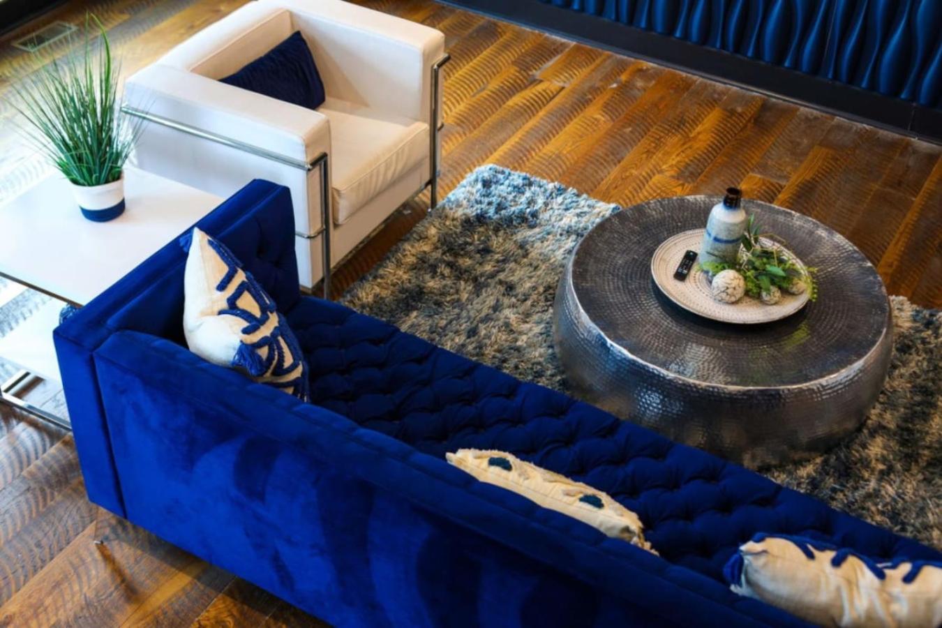 Blue Dreams 4 Bedroom 4.5 Bath With Rooftop Lounge *