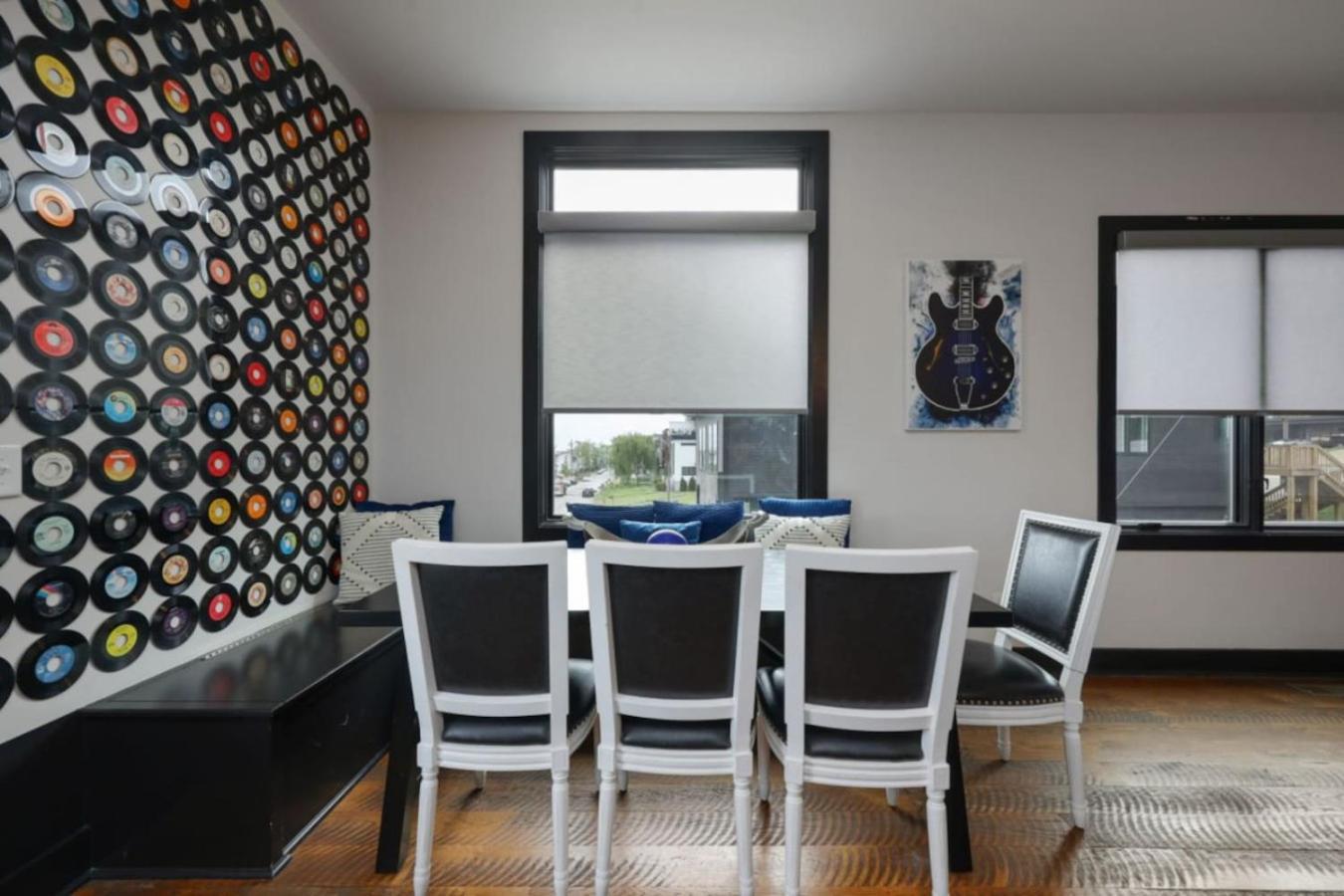 Blue Dreams 4 Bedroom 4.5 Bath With Rooftop Lounge Holiday home