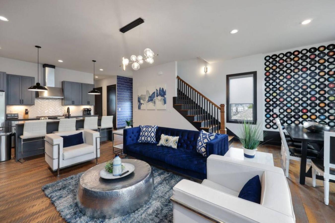 Blue Dreams 4 Bedroom 4.5 Bath With Rooftop Lounge Holiday home