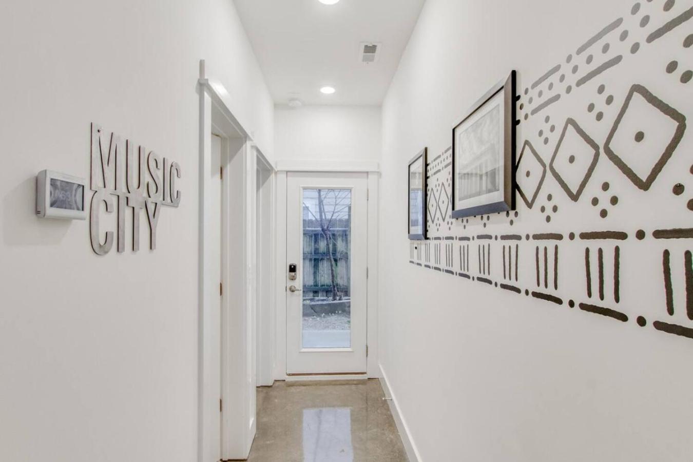 Holiday home Stylish Luxury Private Rooftop Space Hillsboro