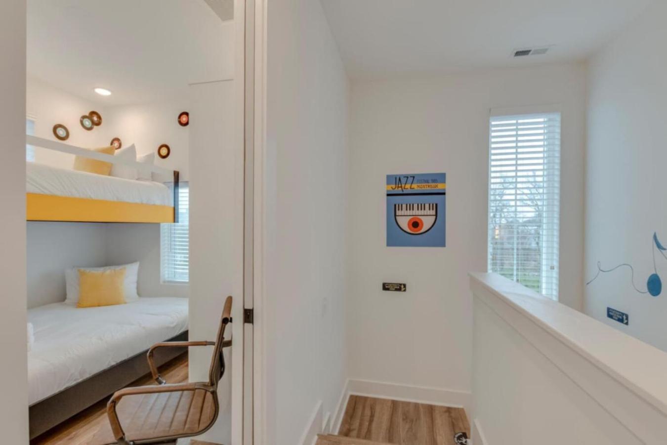 Holiday home Jazz Junction 2 Bedroom And Kitchen 7 Mins To Broadway