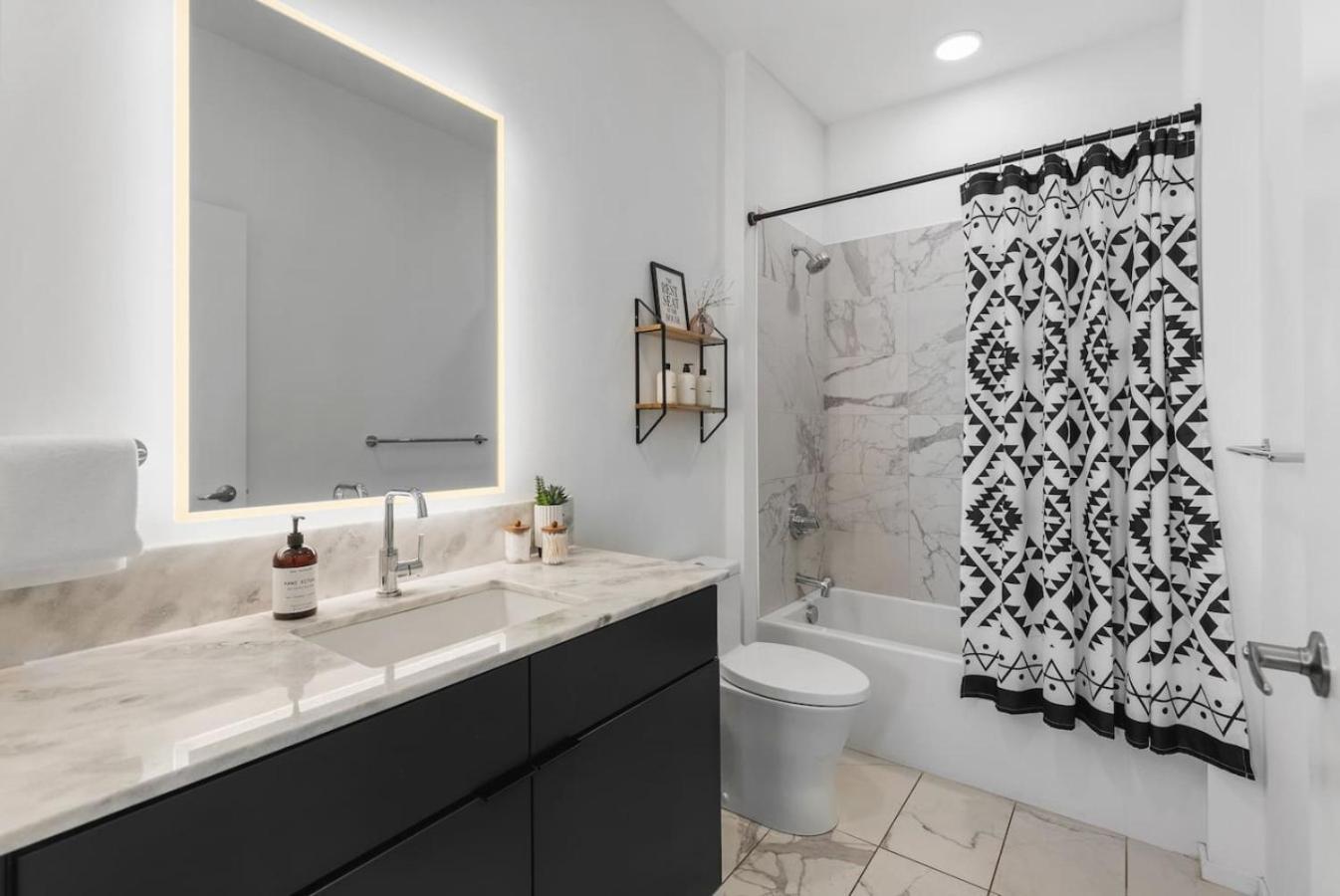 Luxury Riverview With Patio Walk To Broadway * Nashville