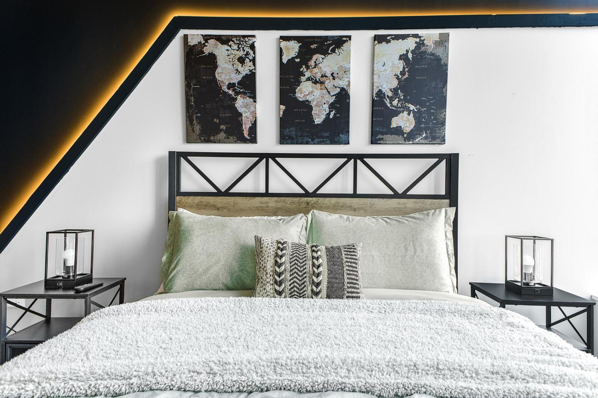 Apartment The Industrial Downtown