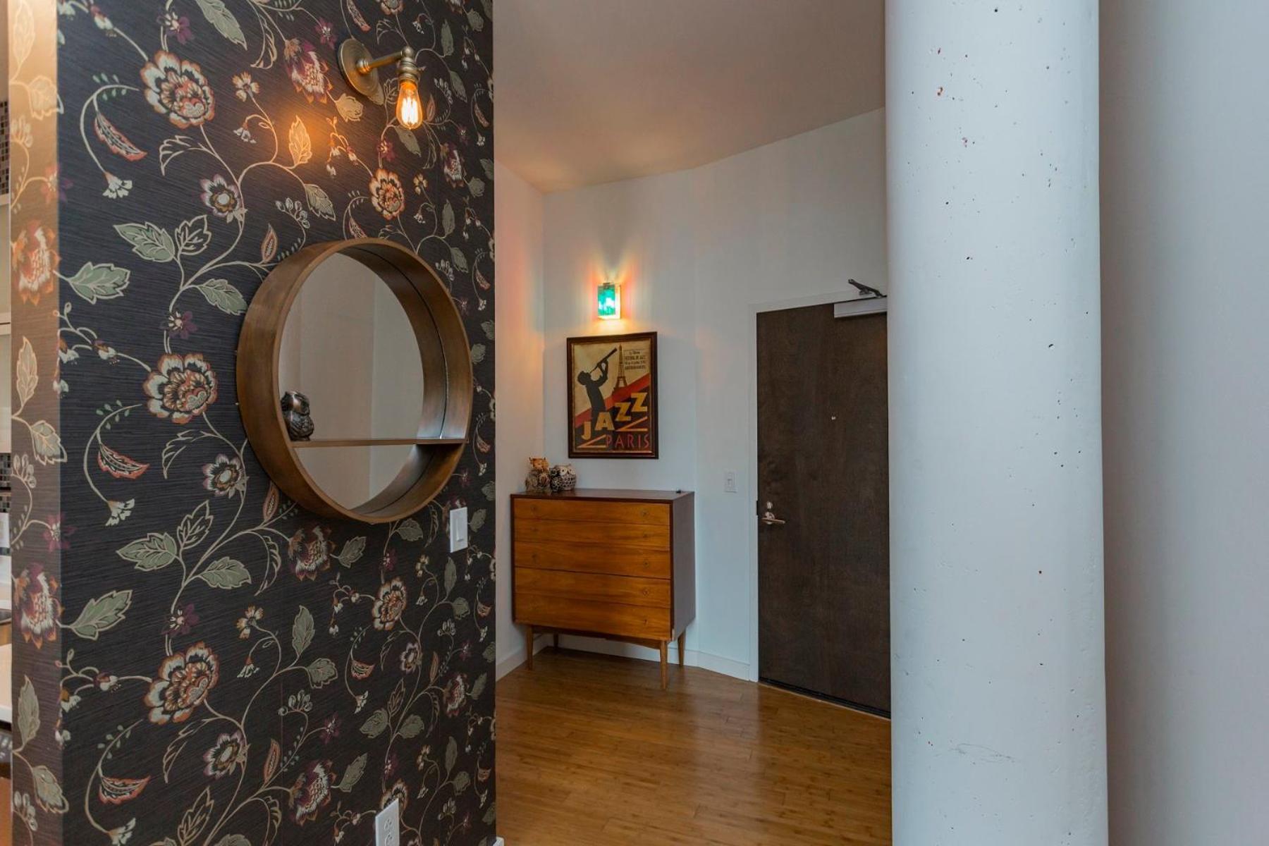 Artsy Retreat 30day Min W Wifi Ac Parking Tv Furnished Rooftop 3455