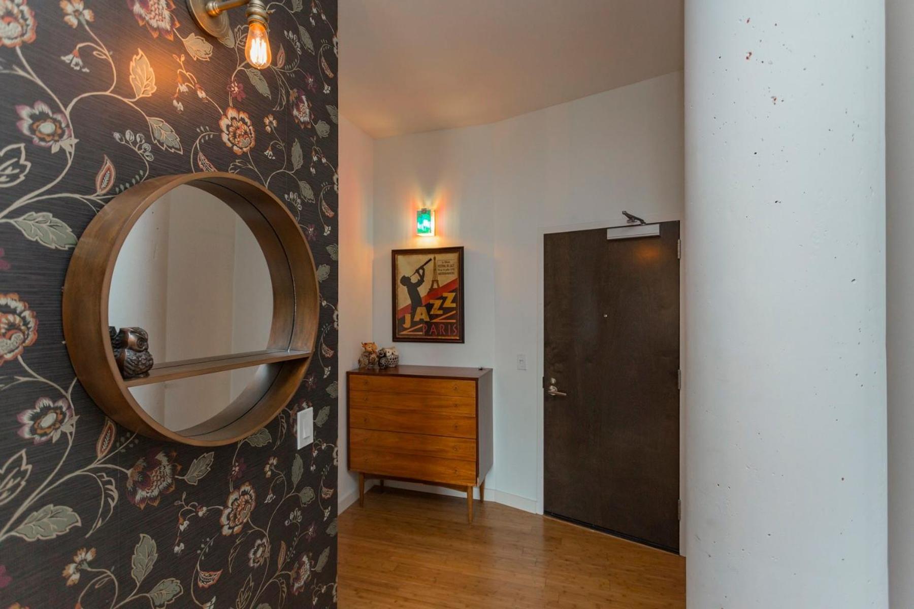 Artsy Retreat 30day Min W Wifi Ac Parking Tv Furnished Rooftop 3455 Holiday home Nashville