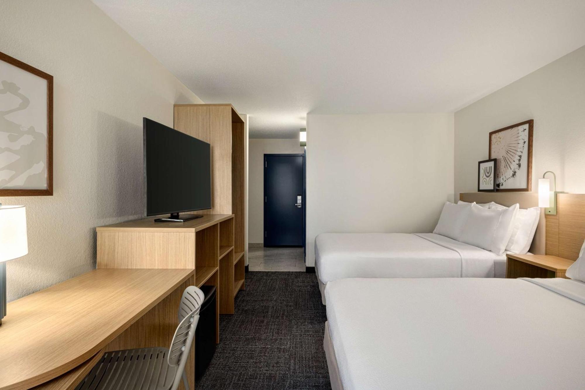 Hotel Spark By Hilton At Opryland Nashville