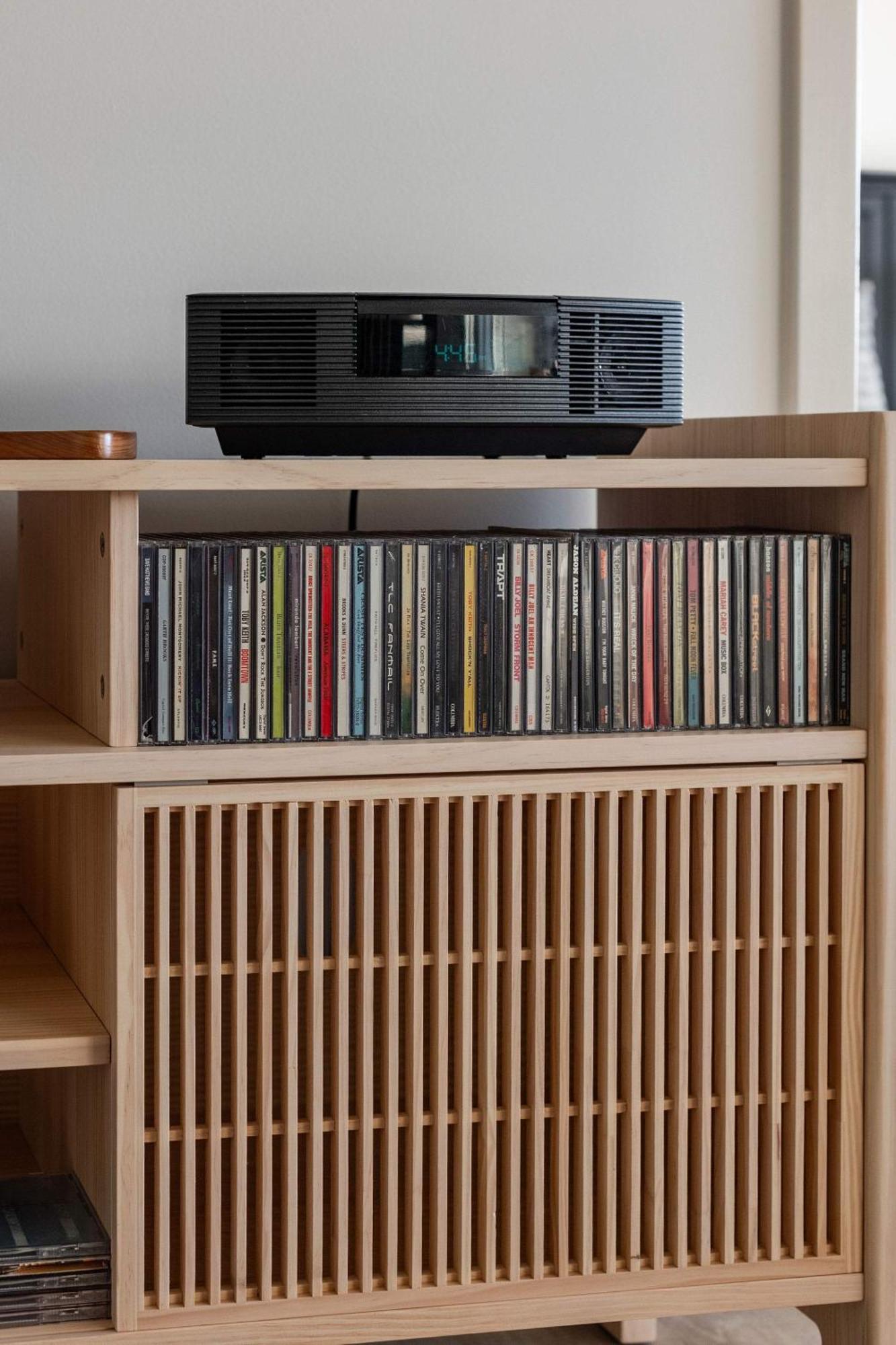 H&o On Music Row * Nashville