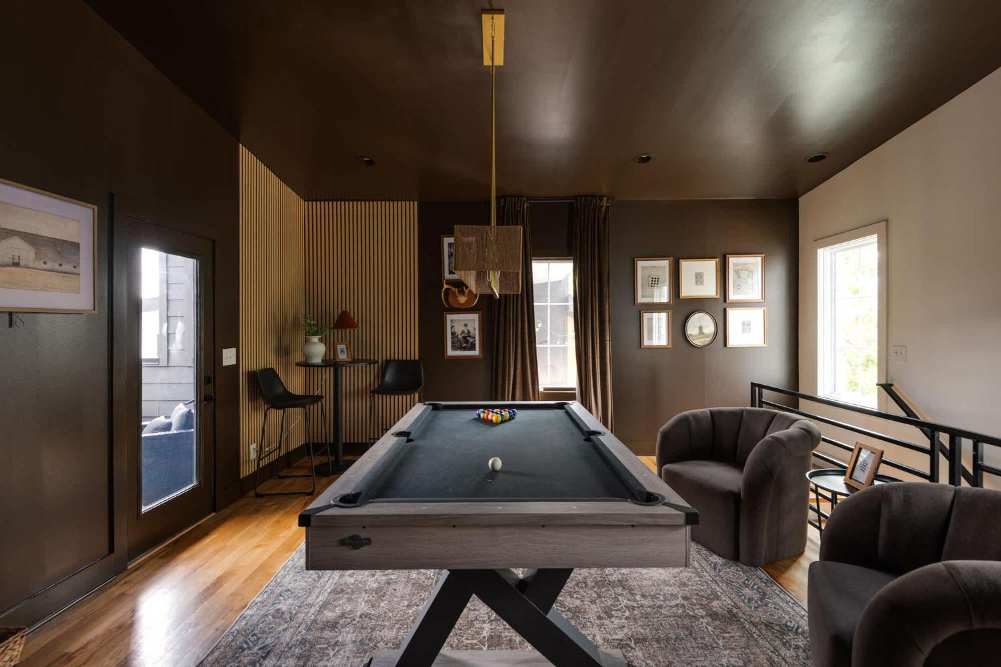 Holiday home The Gambler - 9 Beds And Mins To Downtown