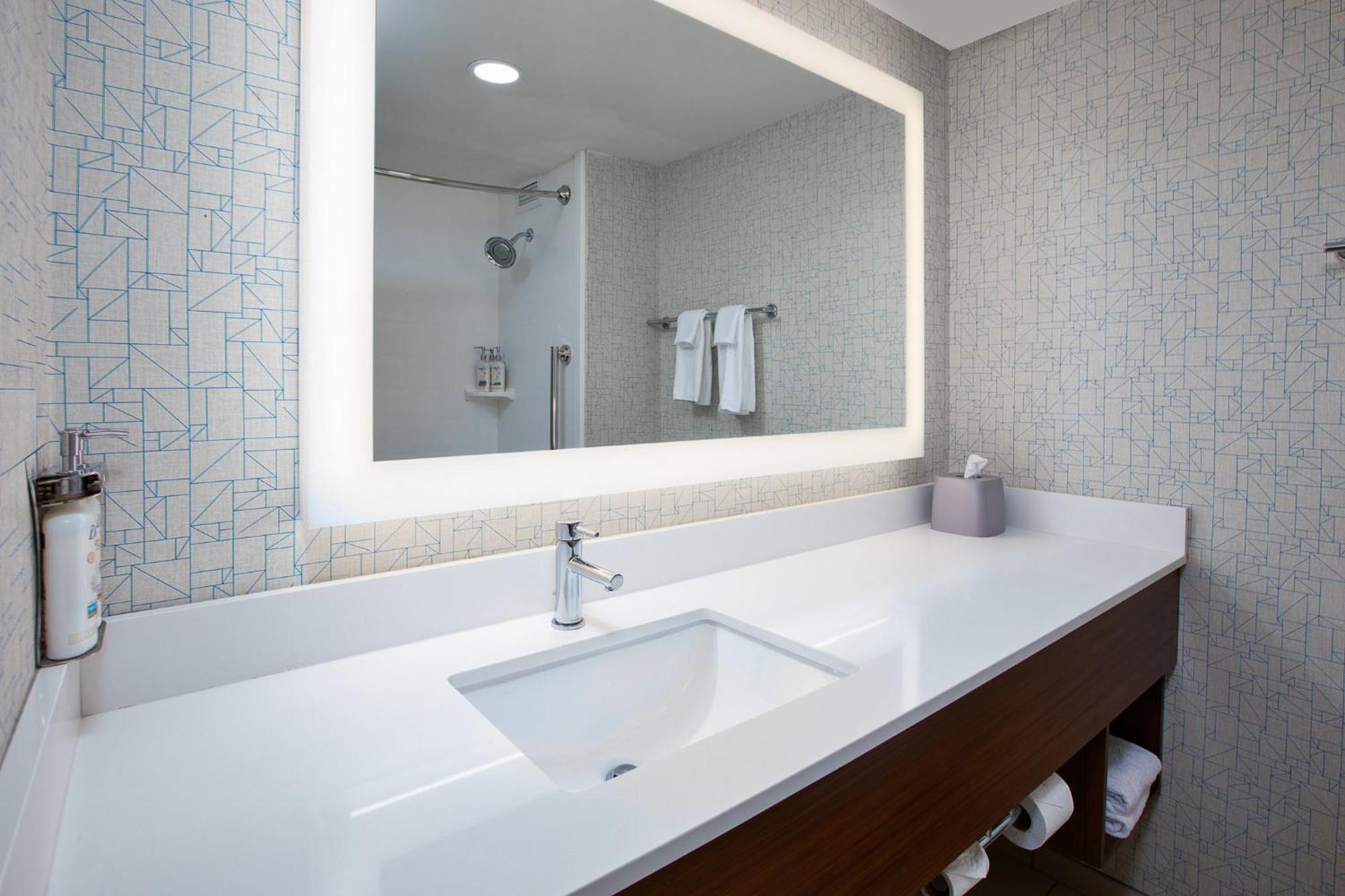 Express Nashville-downtown - Broadway By Ihg Hotel Nashville