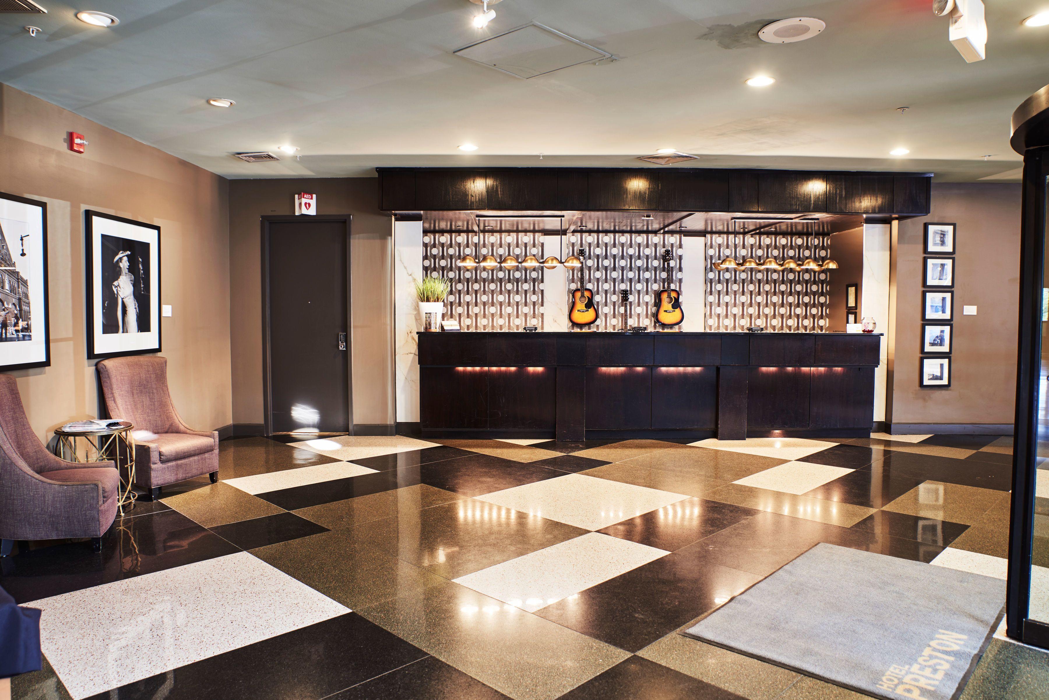 Hotel Delta By Marriott Airport Nashville