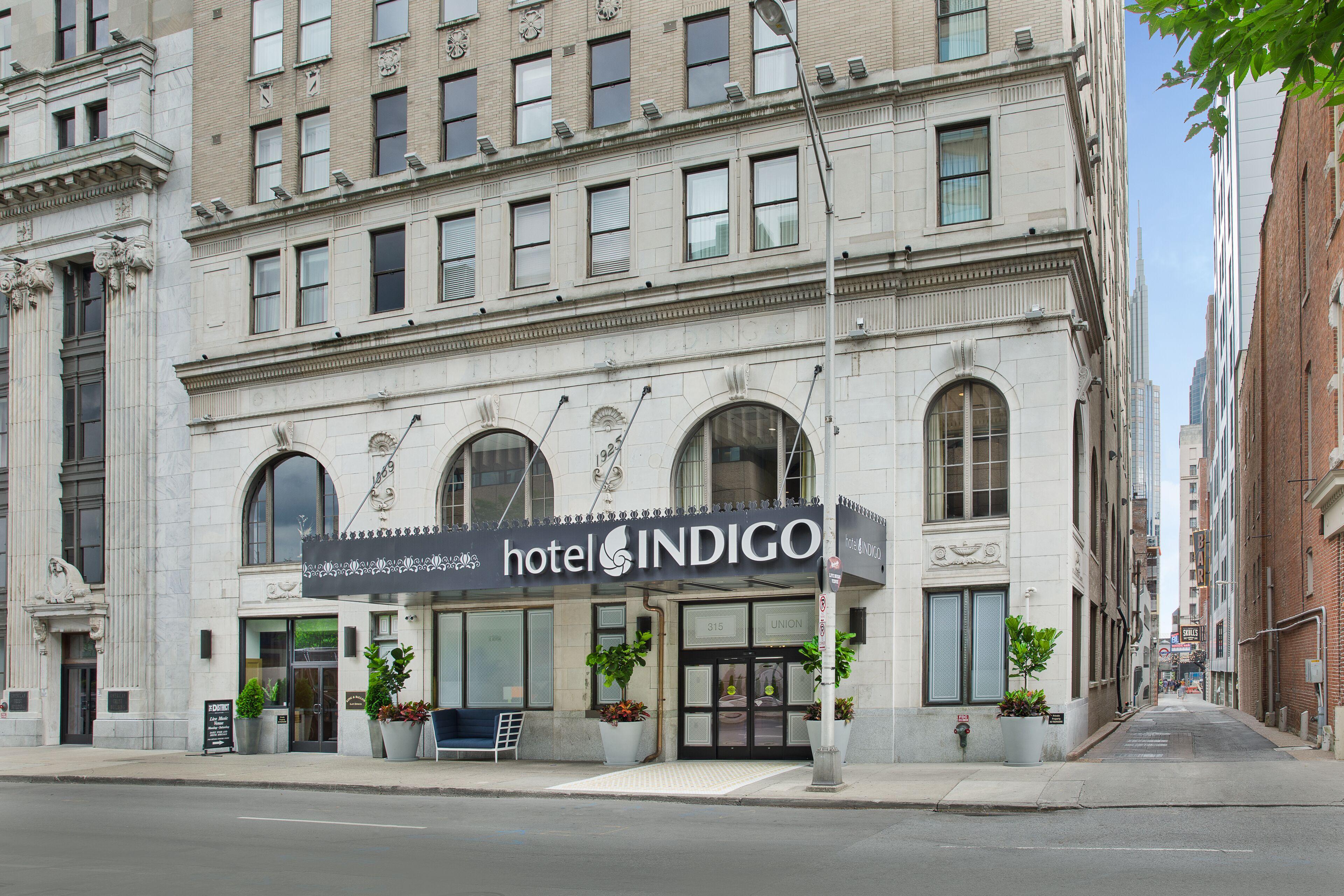 The Countrypolitan - Indigo 3*