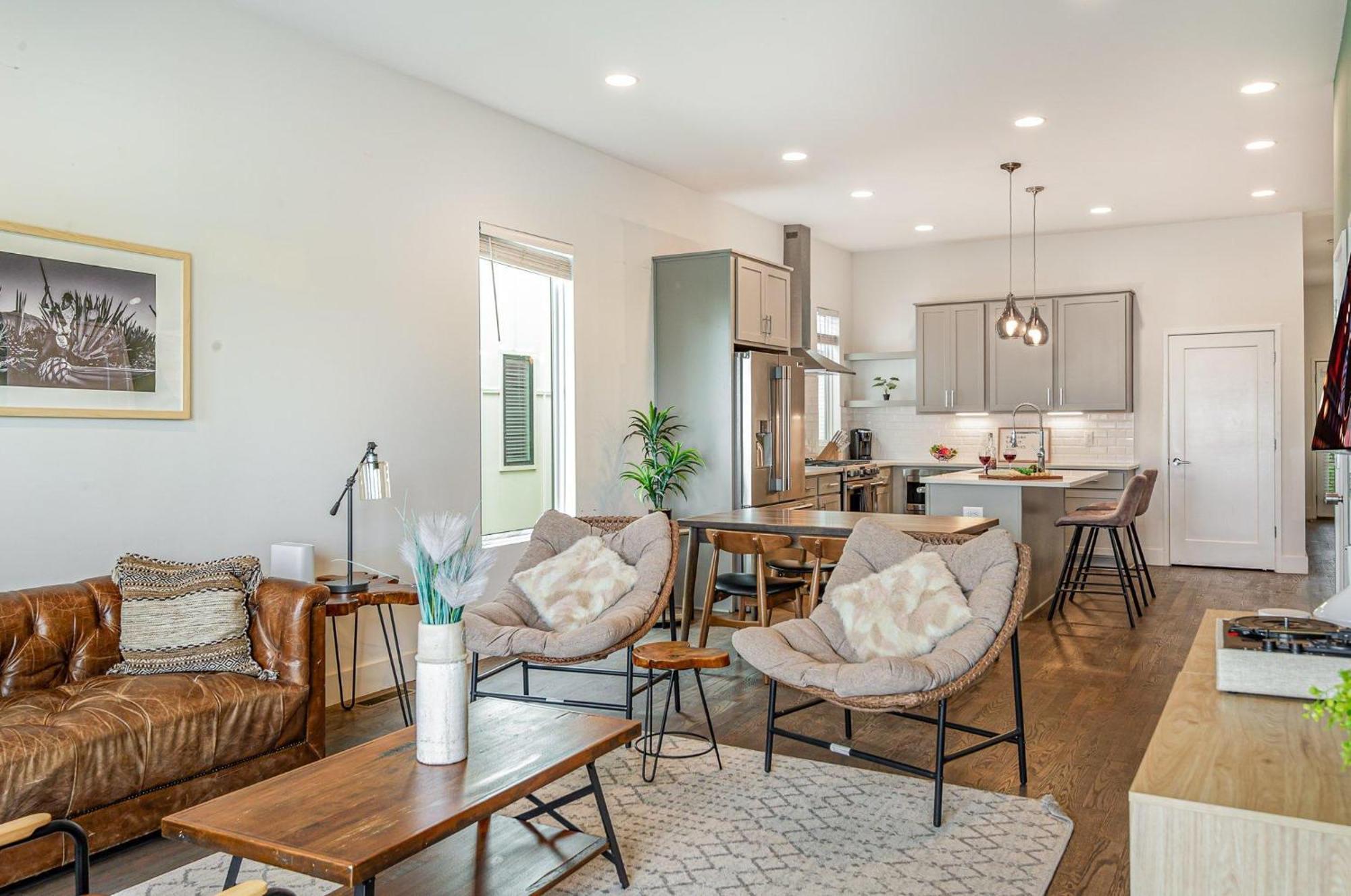 Holiday home Limbo - In Cumberland Heights - Mins To Germantown *