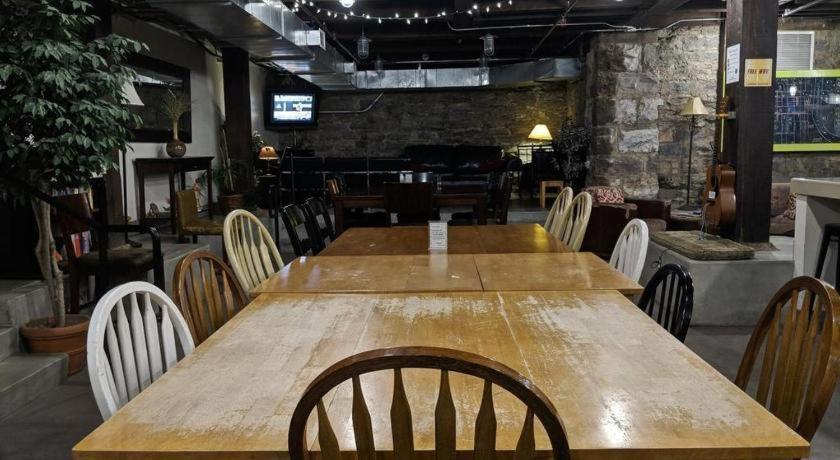 Downtown - Adults Only * Nashville