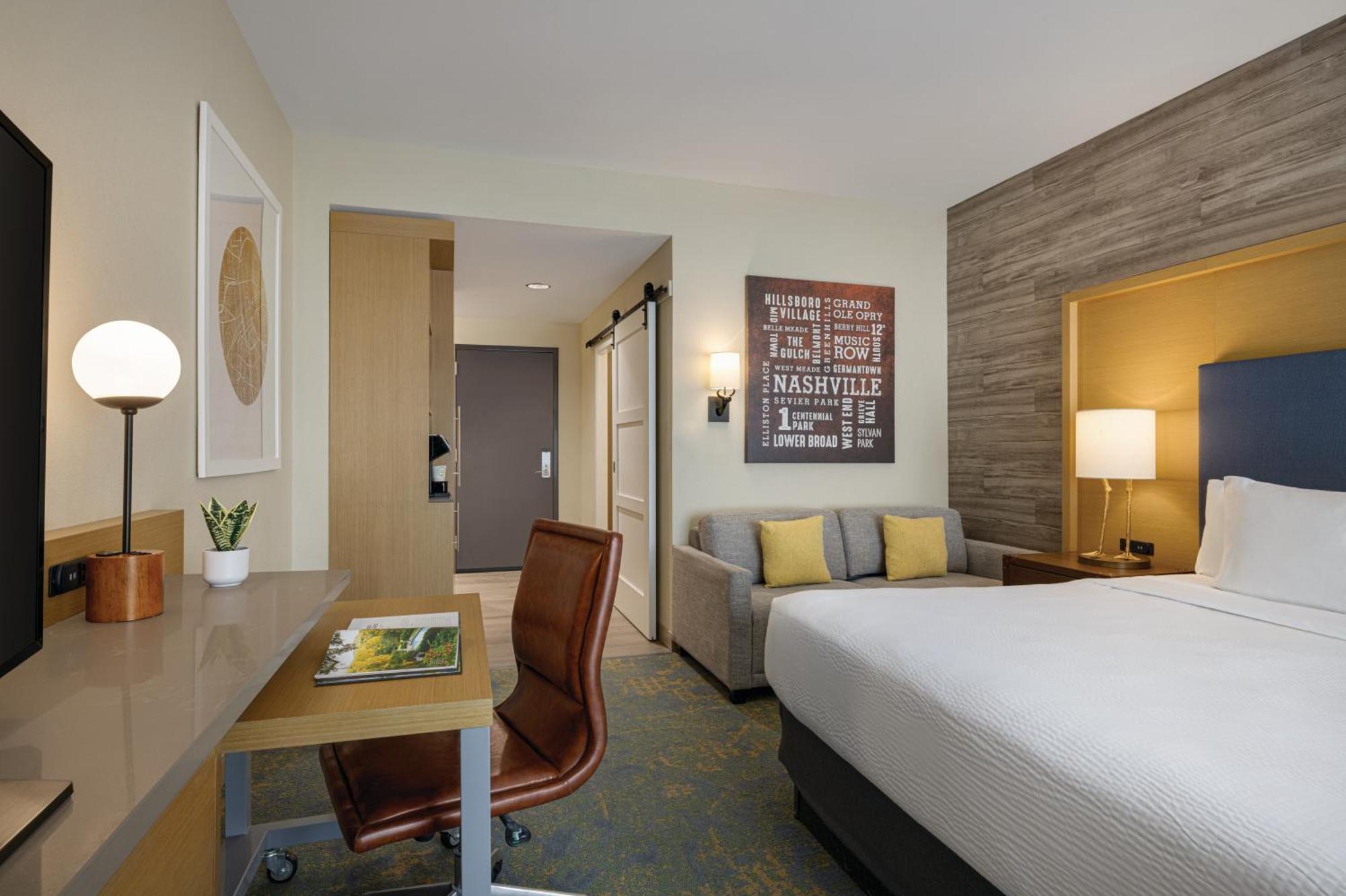 & Downtown - Broadway By Ihg