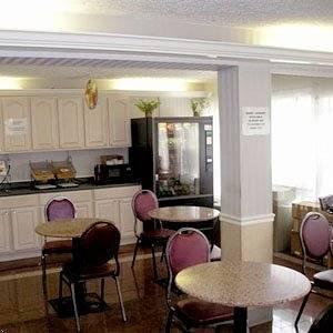 Motel Vista And Airport East