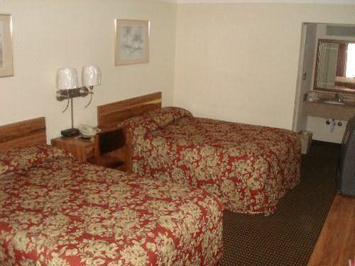 Motel Vista And Airport East