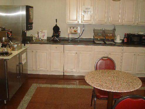 Vista And Airport East Nashville