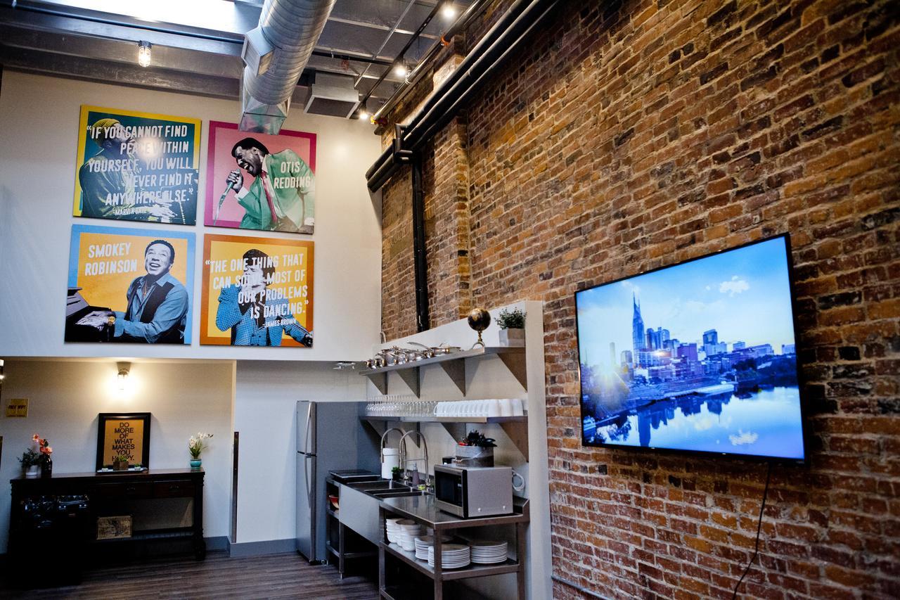 Downtown - Adults Only