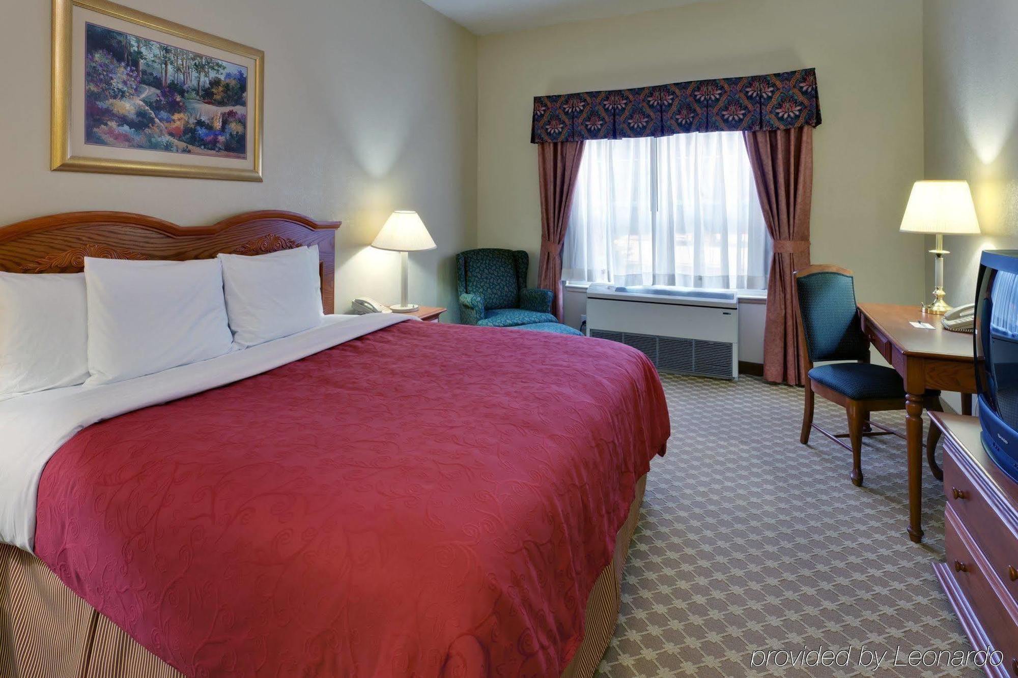 Hotel Country & By Radisson, Airport East, Tn Nashville