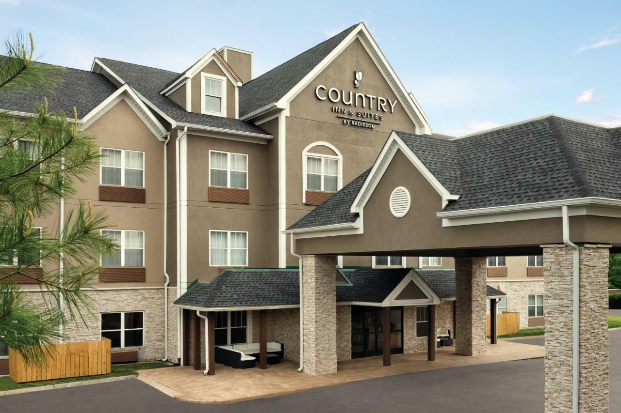 Country & By Radisson, Airport East, Tn Hotel Nashville