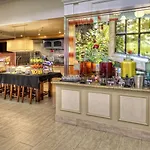 Hotel Hilton Garden Airport