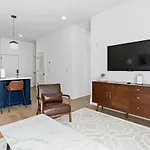 Hip New Condo Near Broadway And Trendy East Nash With 5 Beds