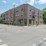 Hip New Condo Near Broadway And Trendy East Nash With 5 Beds