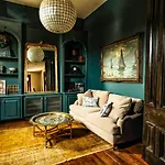 Holiday home Henrie House I Luxury 4br Downtown Historic Gem With Library & Patio Nashville