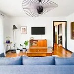 Mid-century Modern Near Downtown With Free Parking Nashville