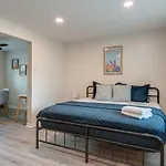 Berry Hill Urban Oasis - By 12 South & Vanderbilt Apartment *