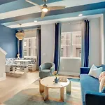 New Blue Bird Haven 13Beds Rooftop View Free Parking