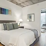 Contemporary City Living In Apartment Nashville
