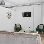 New In Nashville, Pool Gym Rooftop & Laundry 5 Min From Broadway Nashville