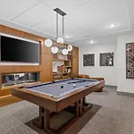 Midnight Manor Penthouse Suite The Gulch