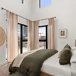 Hyve Apartment