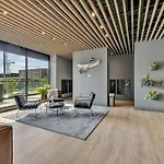 Huge Downtown Corner Unit- Pool-Gym-Walk 2 Broadway