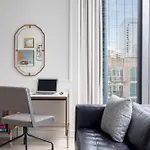 Hyatt Centric Downtown 4*