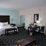 Hampton Inn & Suites Nashville At Opryland