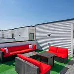 Luxury Townhome Skyline Views Mins To Dt Holiday home *