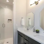 Holiday home Luxury Townhome Skyline Views Mins To Dt *